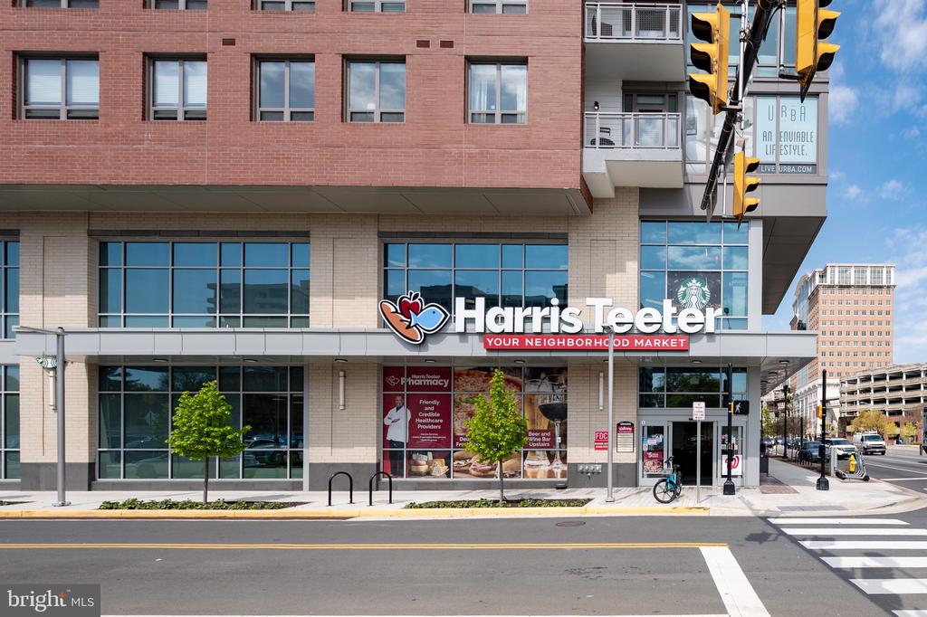 4141 N HENDERSON ROAD 127