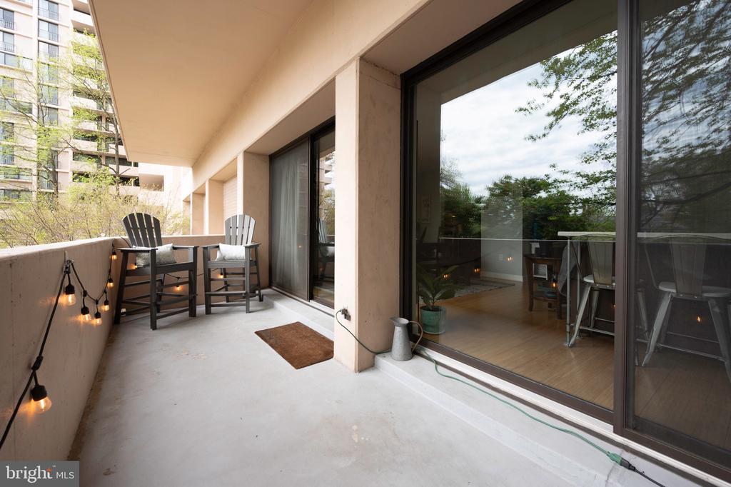 4141 N HENDERSON ROAD 127