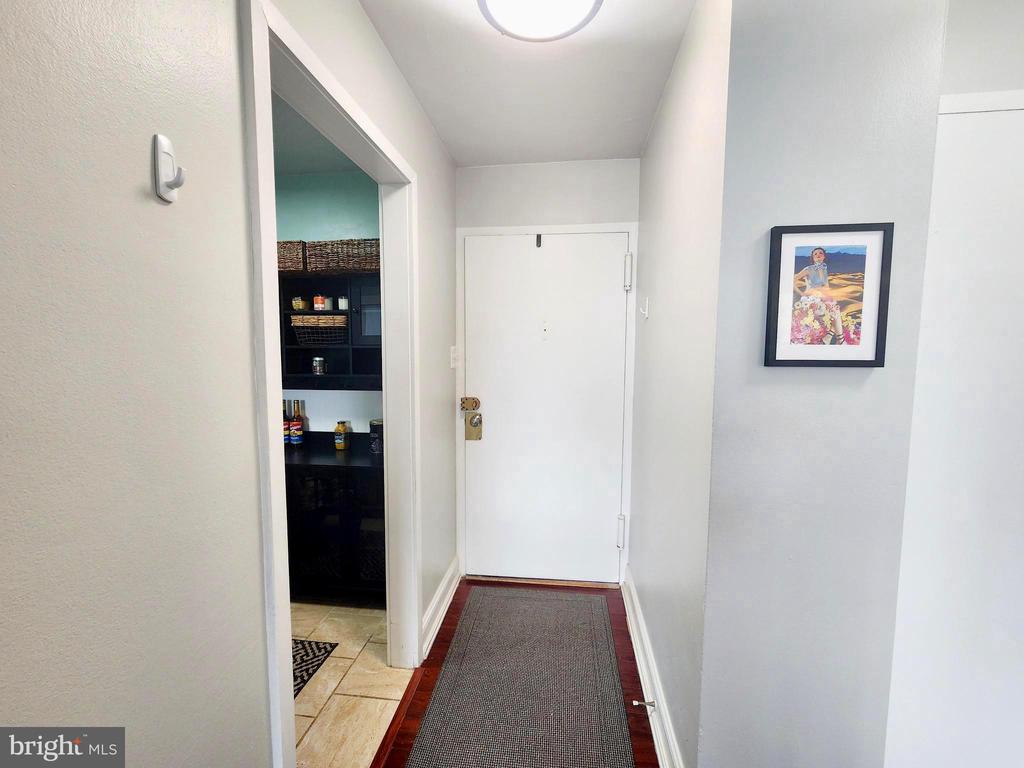 1121 ARLINGTON BOULEVARD 928