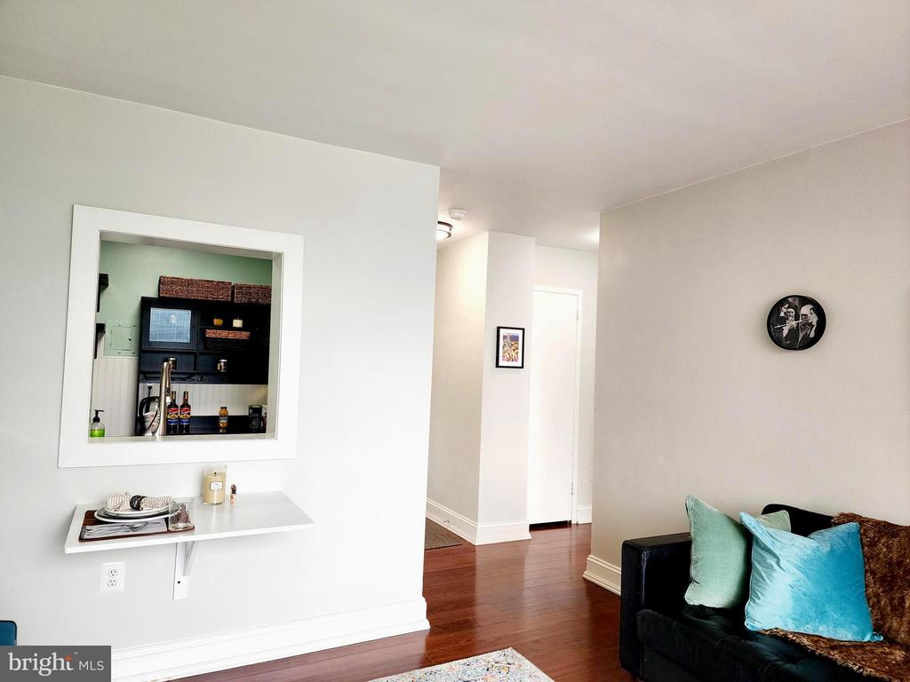 1121 ARLINGTON BOULEVARD 928