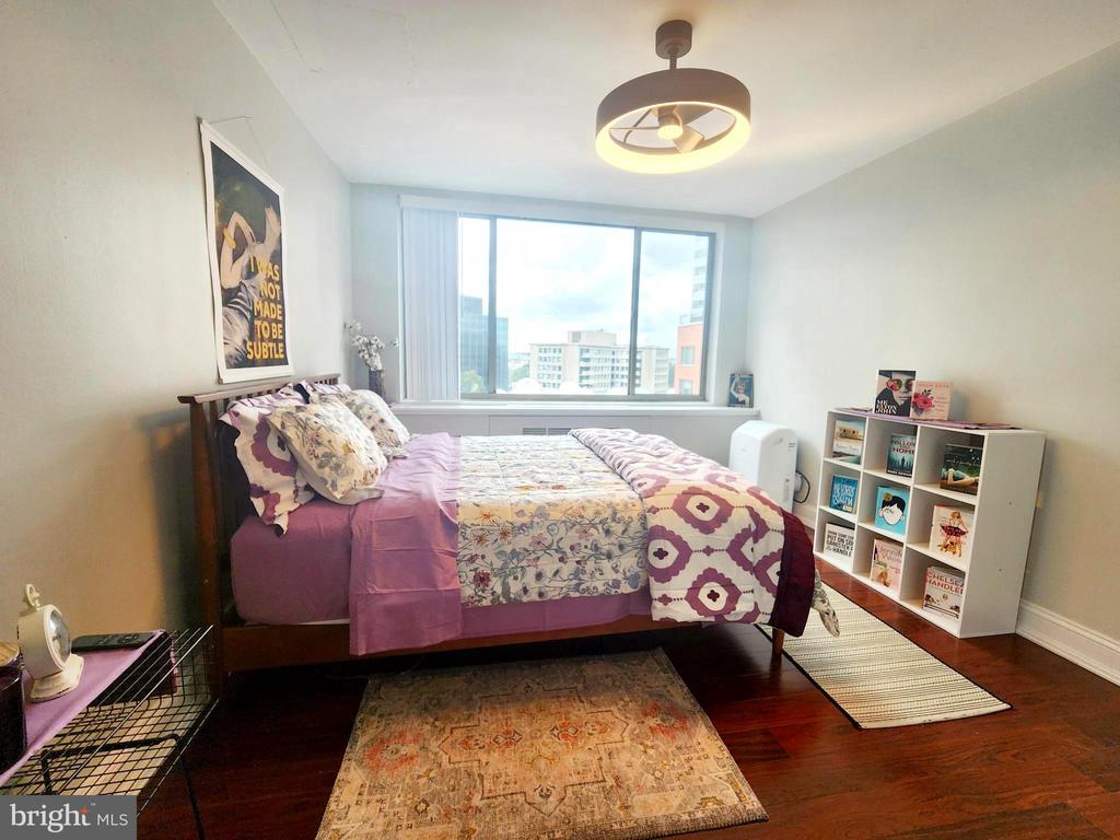 1121 ARLINGTON BOULEVARD 928