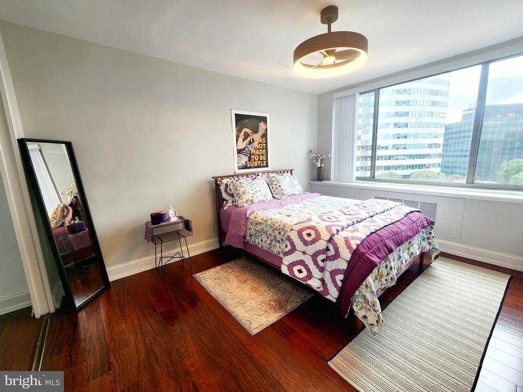 1121 ARLINGTON BOULEVARD 928