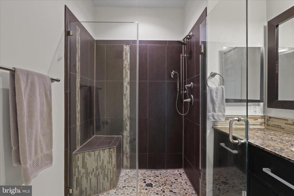 2301 25TH STREET S 306
