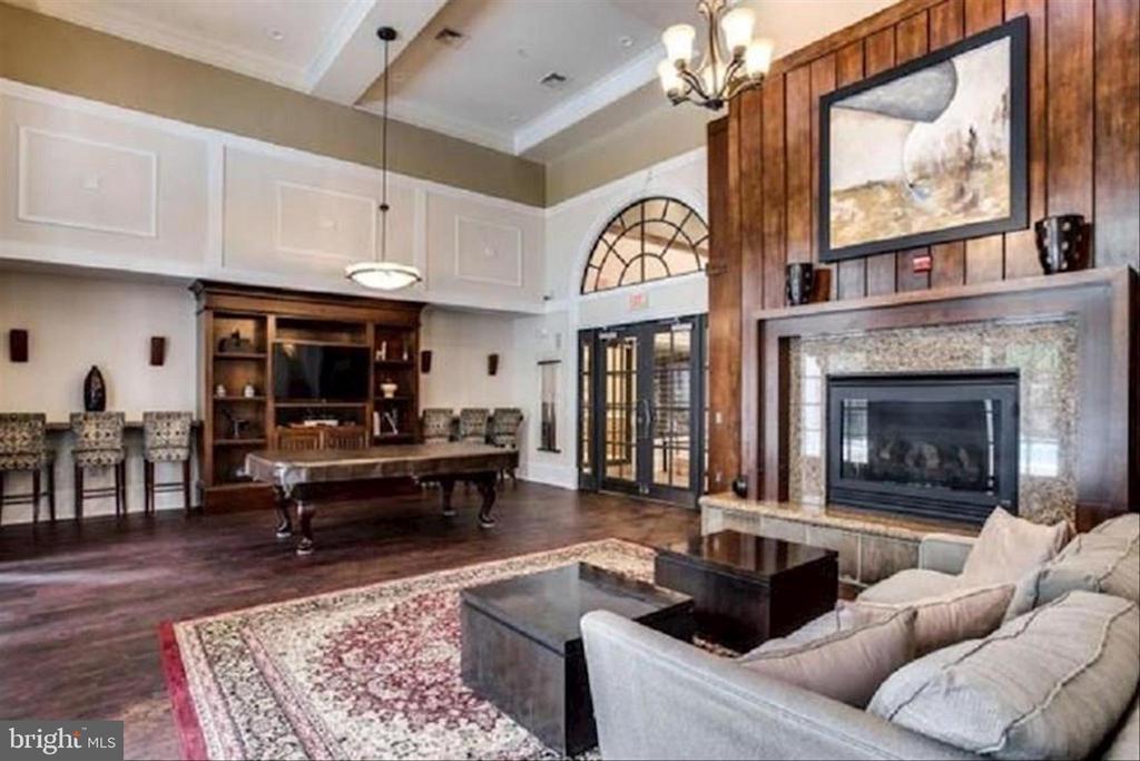 2301 25TH STREET S 306