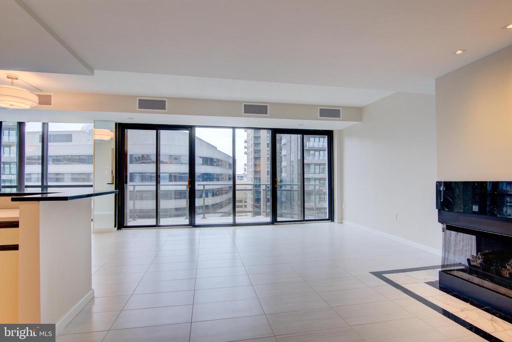 1530 KEY BOULEVARD 1321