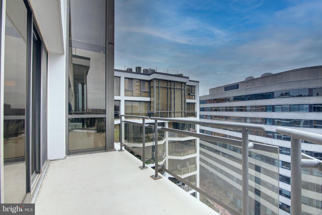1530 KEY BOULEVARD 1321