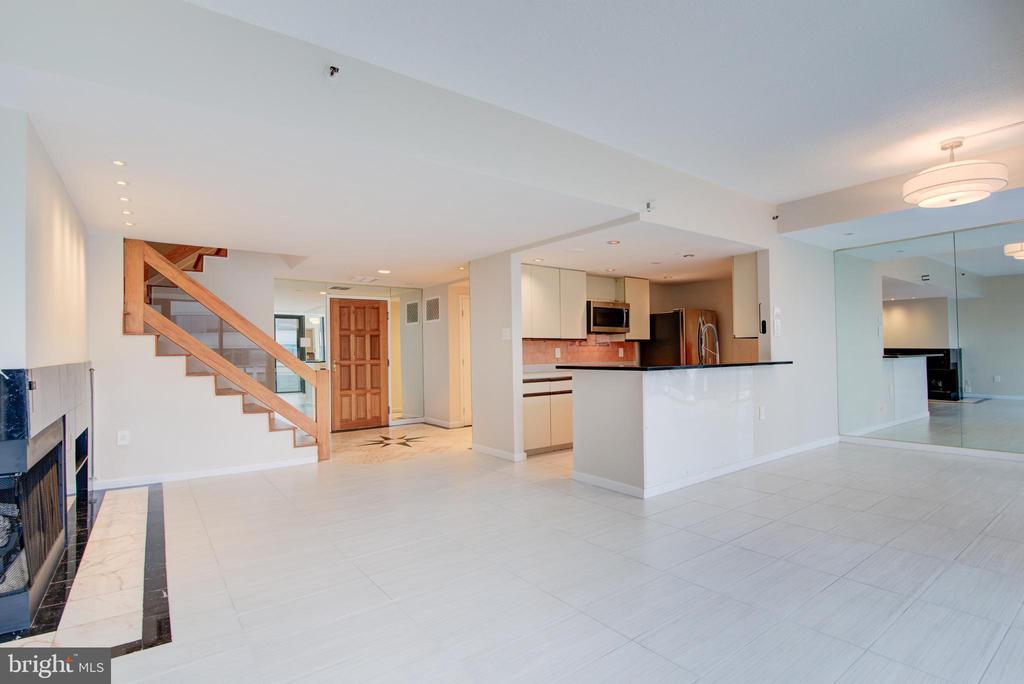 1530 KEY BOULEVARD 1321
