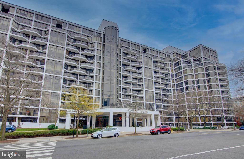 1530 KEY BOULEVARD 1321