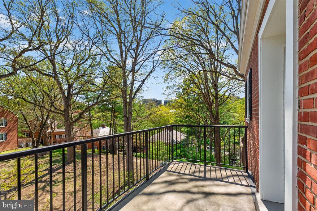 4862 28TH STREET S C2