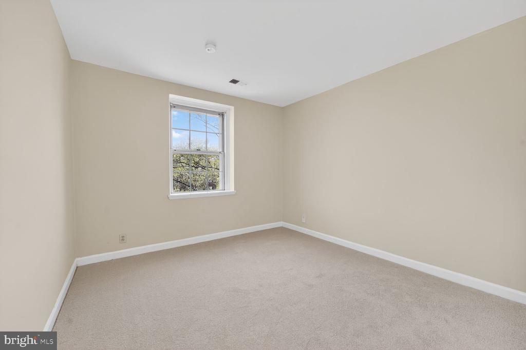 4862 28TH STREET S C2