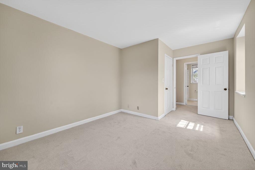 4862 28TH STREET S C2