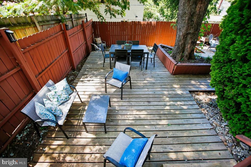 3804 KEMPER ROAD