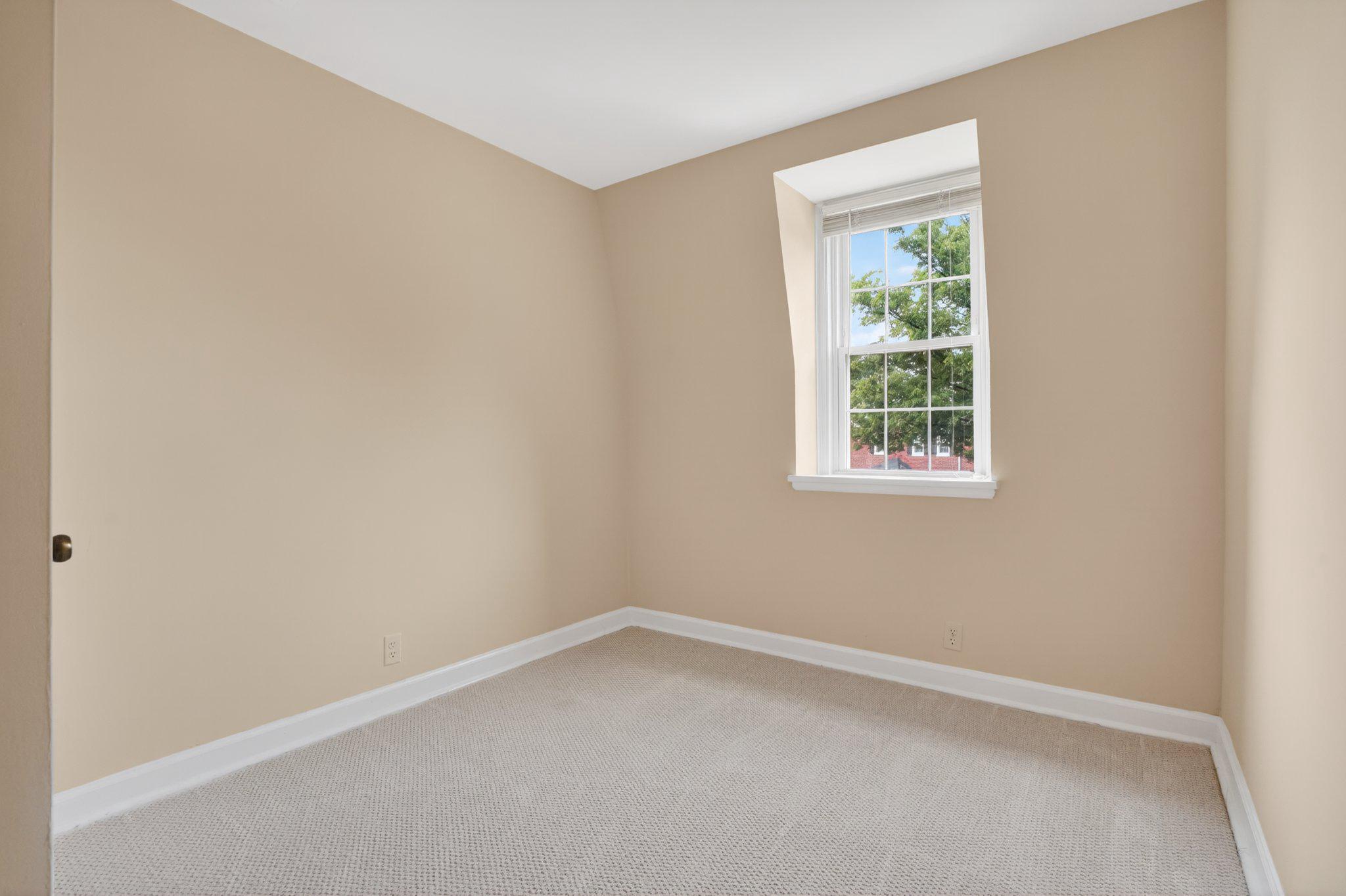 4656 36TH STREET S A
