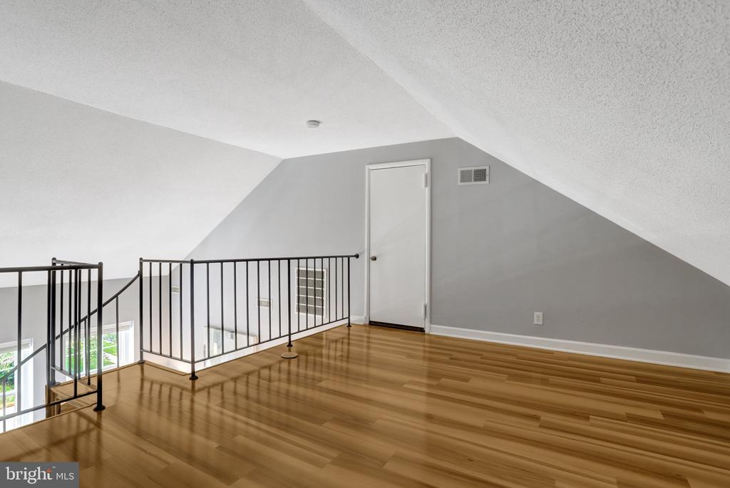 3052 S BUCHANAN STREET Unit: C1