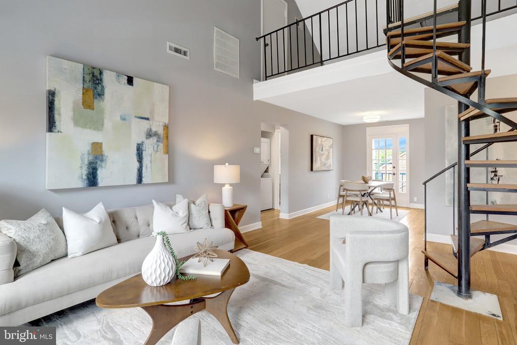 3052 S BUCHANAN STREET Unit: C1