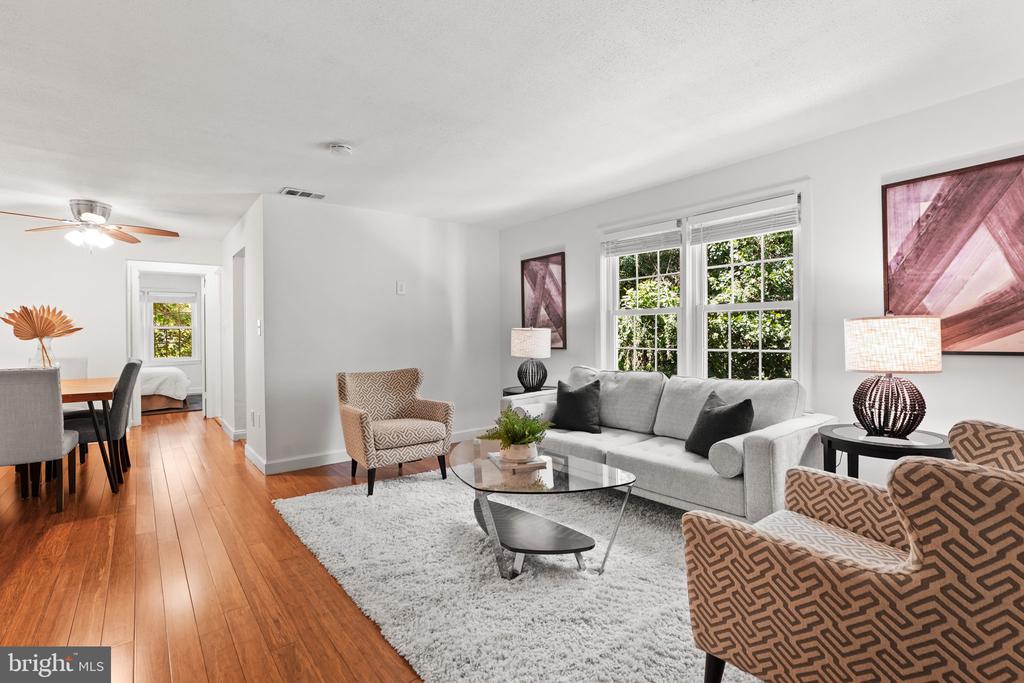 704 S ARLINGTON MILL DRIVE Unit: 17302
