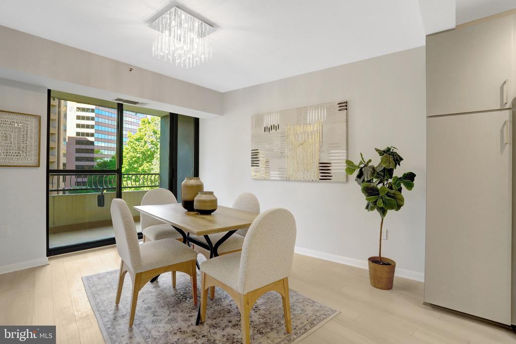1300 CRYSTAL DRIVE Unit: 601S