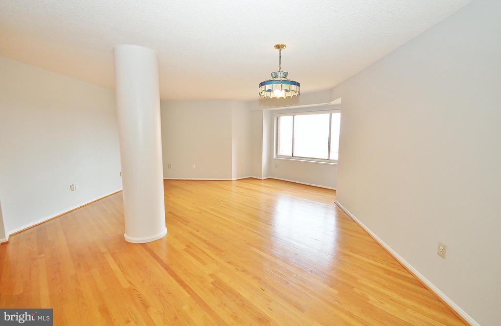2151 JAMIESON AVENUE 1808