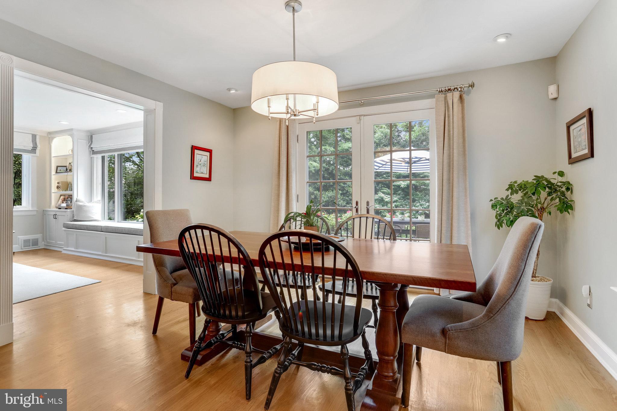 420 ARGYLE DRIVE