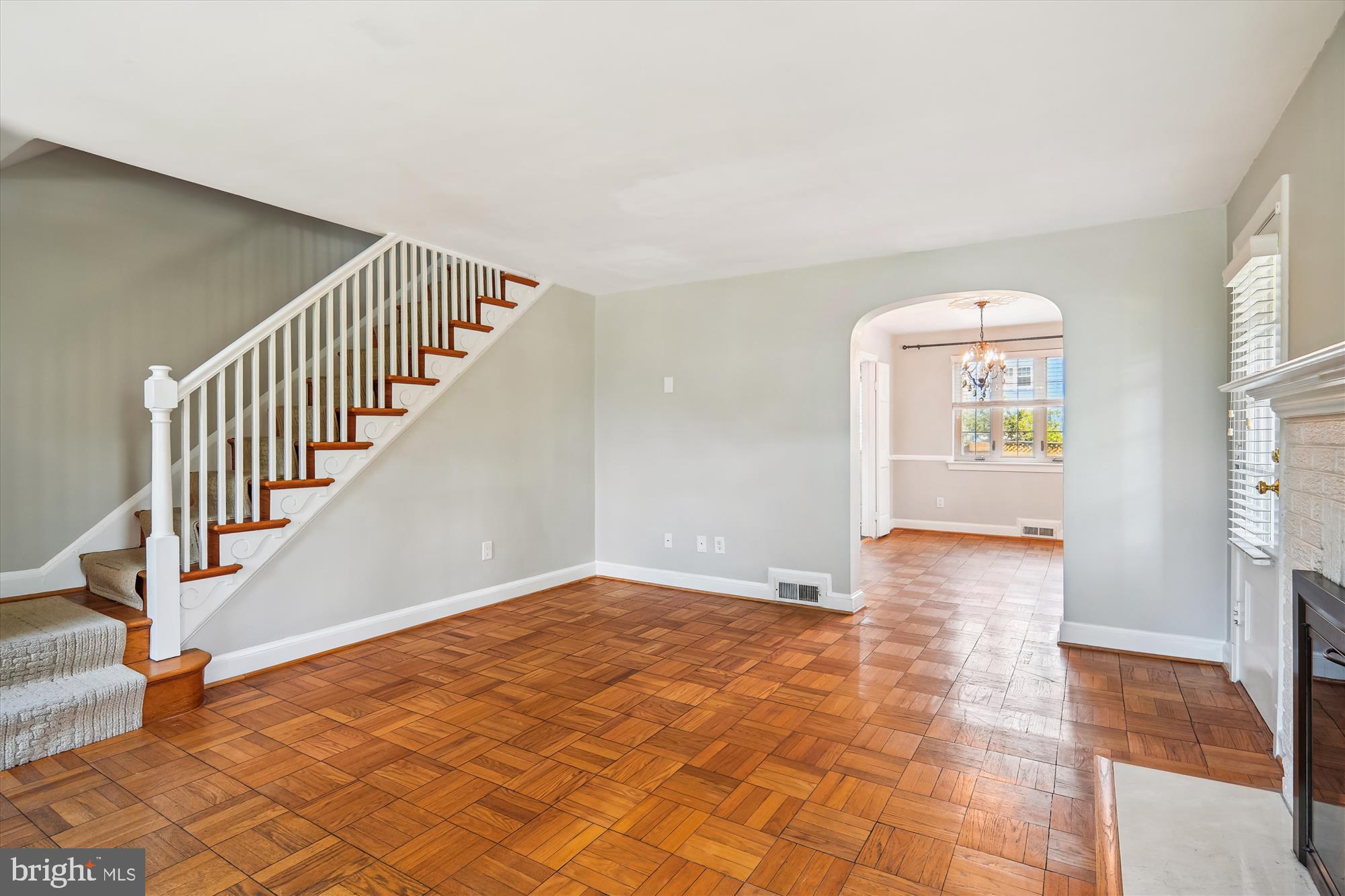 801 DEVON PLACE