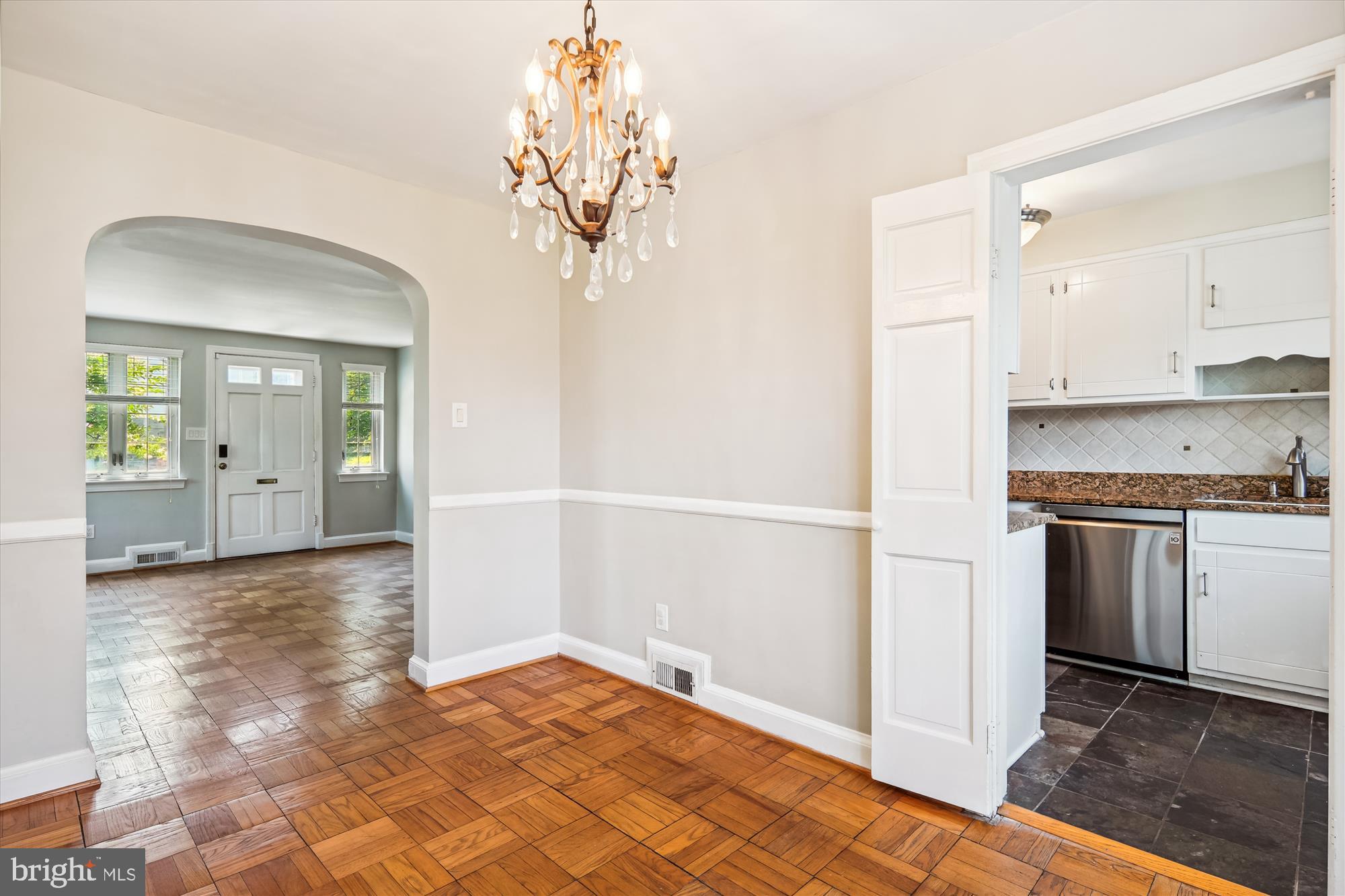 801 DEVON PLACE