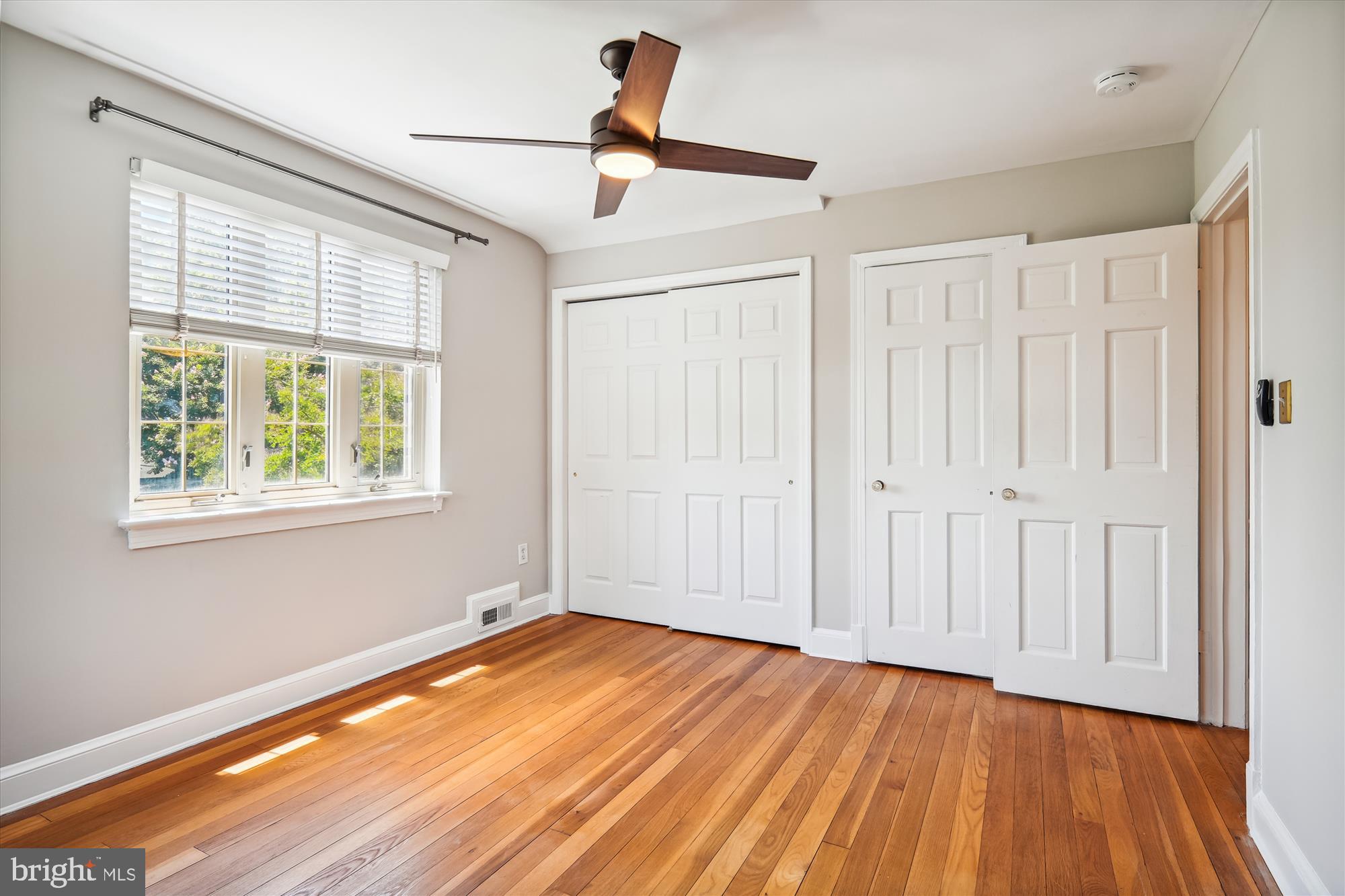 801 DEVON PLACE