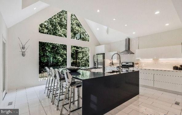1108 VASSAR ROAD