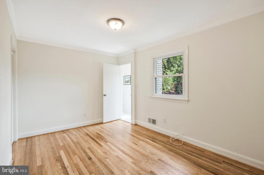 1108 VASSAR ROAD