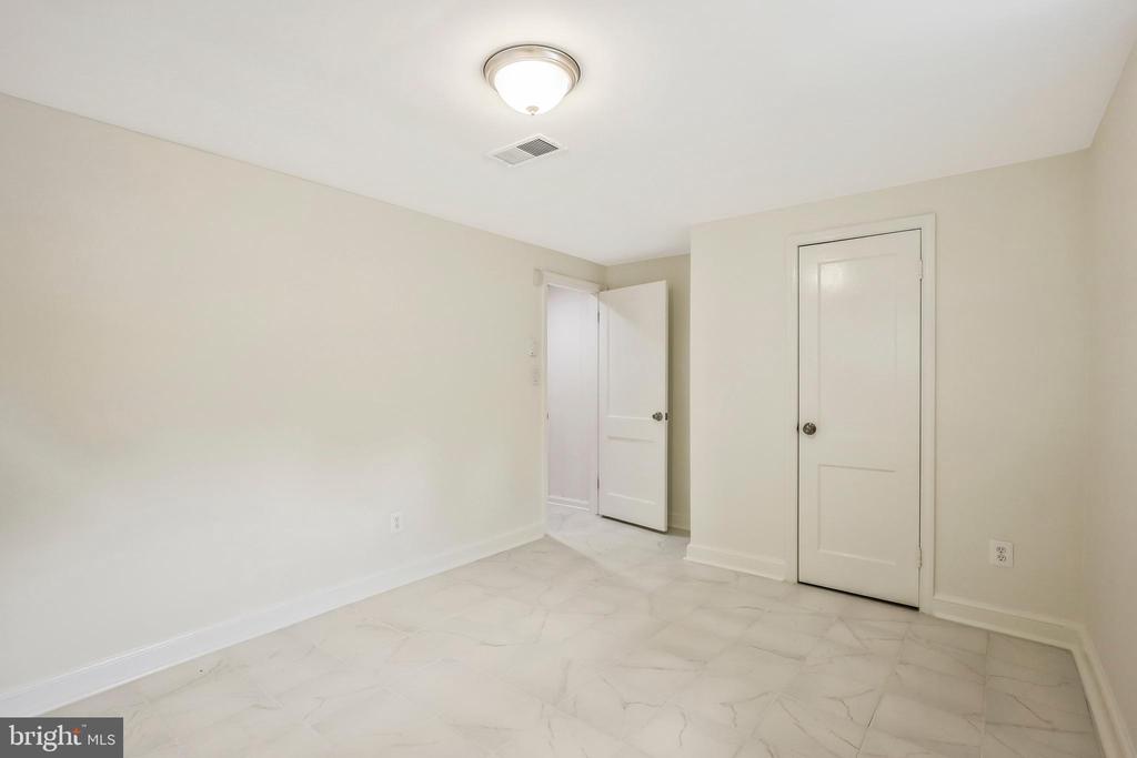 1108 VASSAR ROAD