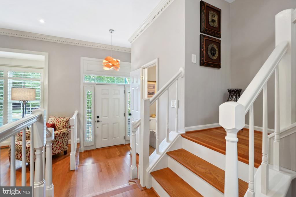 1212 DARTMOUTH ROAD