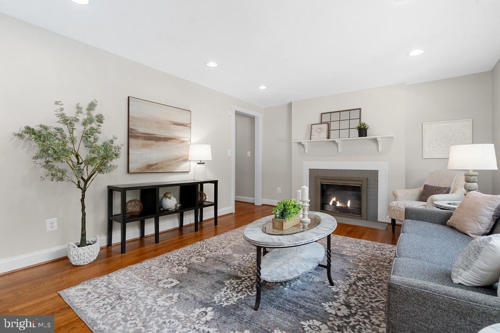 2811 OLD DOMINION BOULEVARD