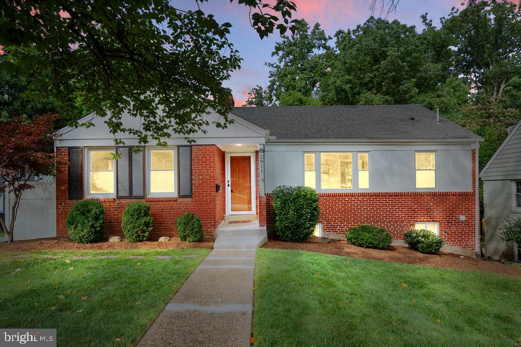 2811 OLD DOMINION BOULEVARD