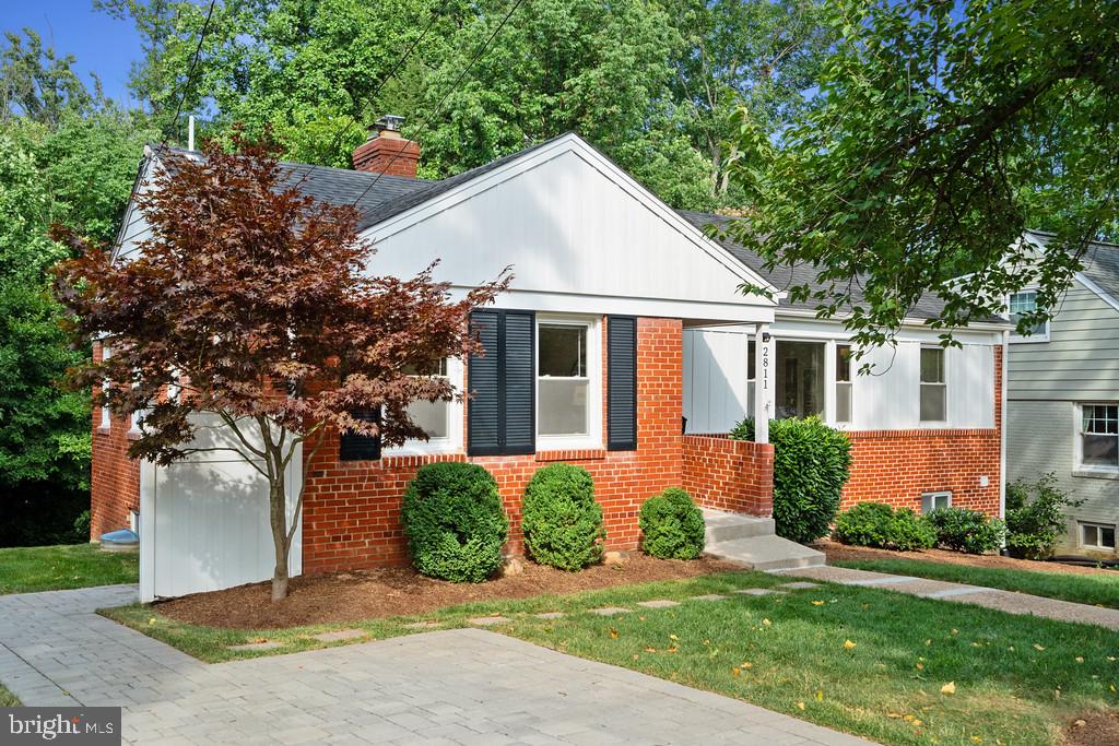 2811 OLD DOMINION BOULEVARD