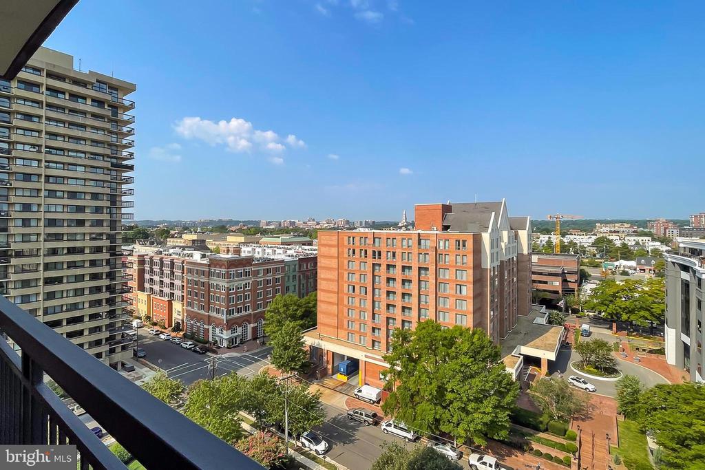 801 N PITT STREET 1209