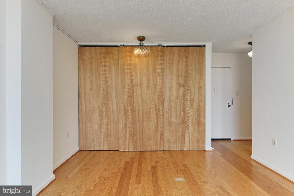 801 N PITT STREET 1209
