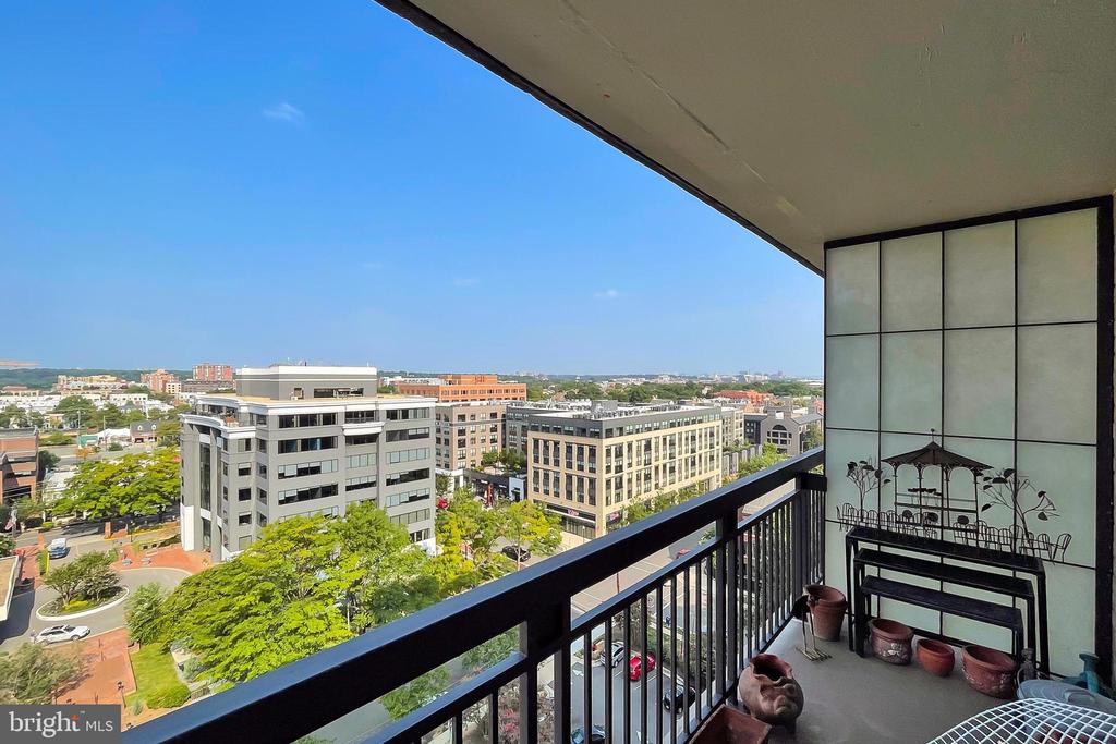 801 N PITT STREET 1209