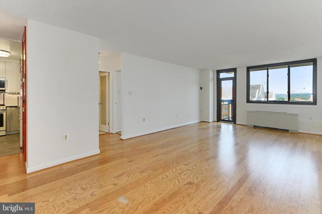 801 N PITT STREET 1209