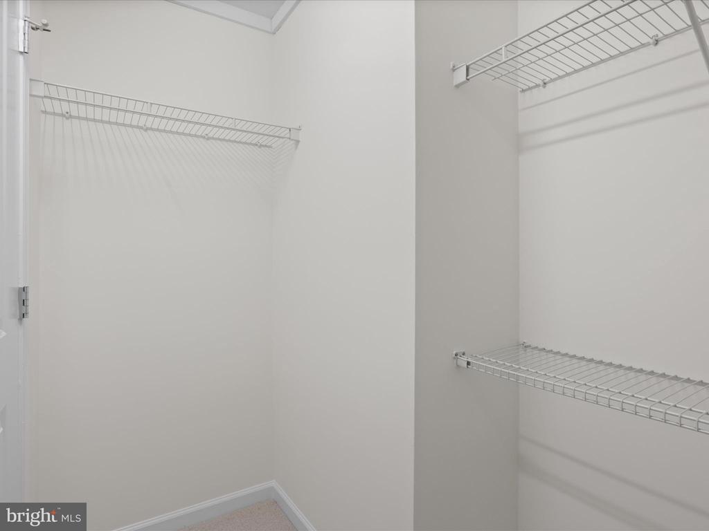 309 HOLLAND LANE 329