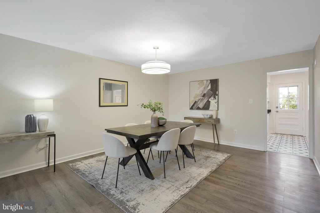 214 DUNCAN AVE A