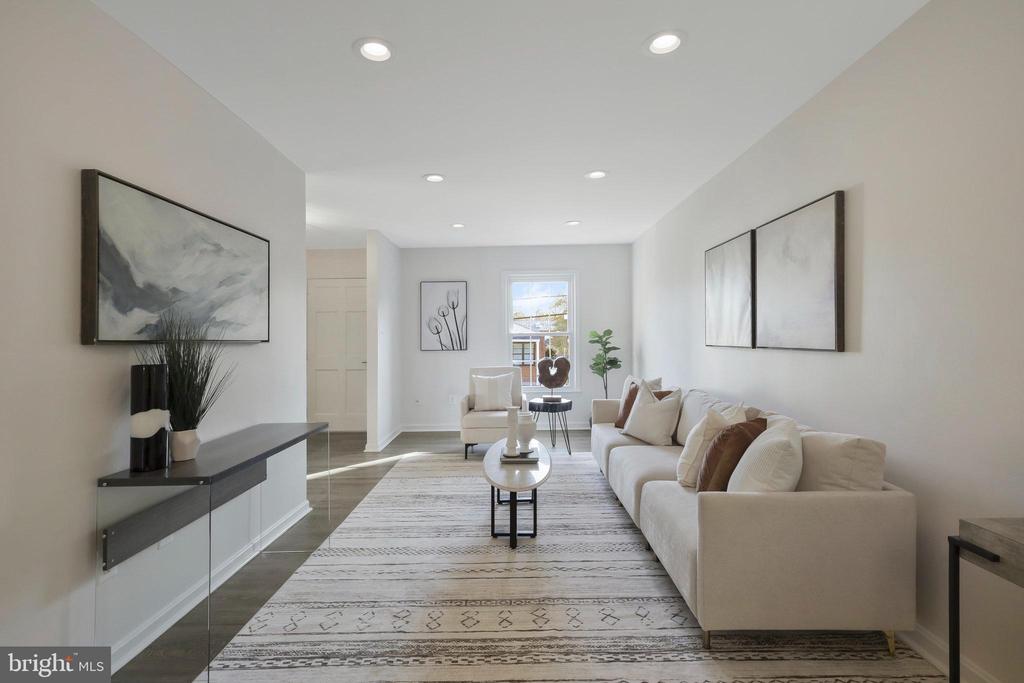 214 DUNCAN AVE A