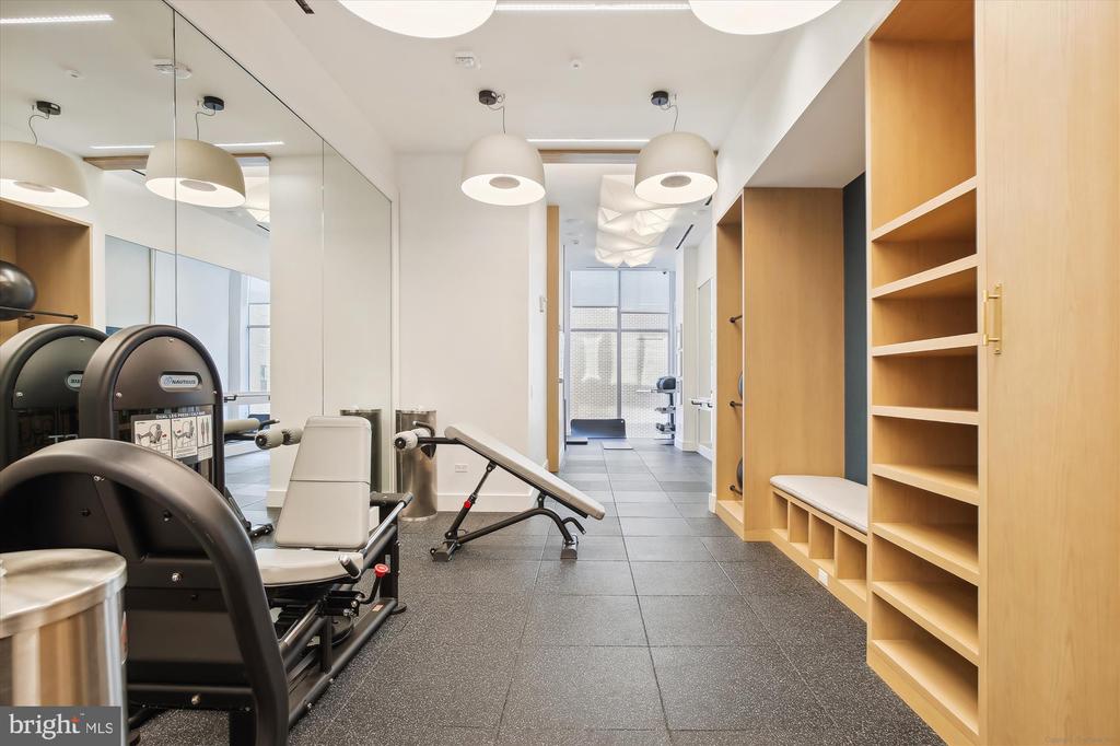 925 N FAIRFAX STREET 308