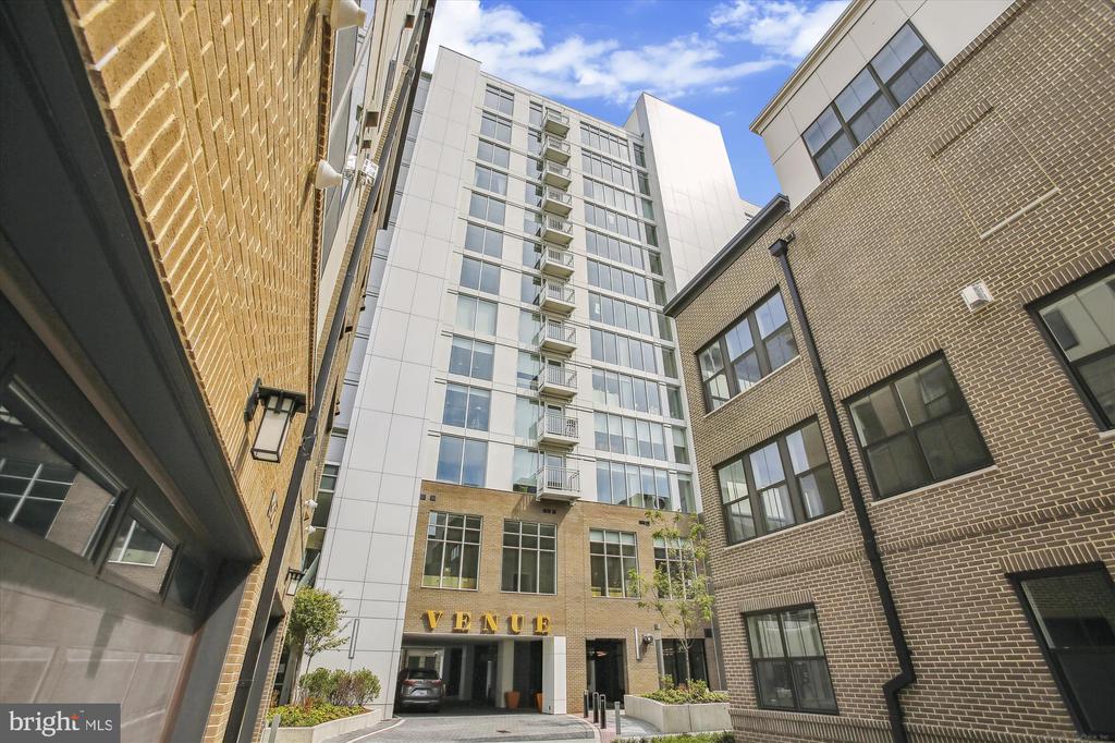 925 N FAIRFAX STREET 308