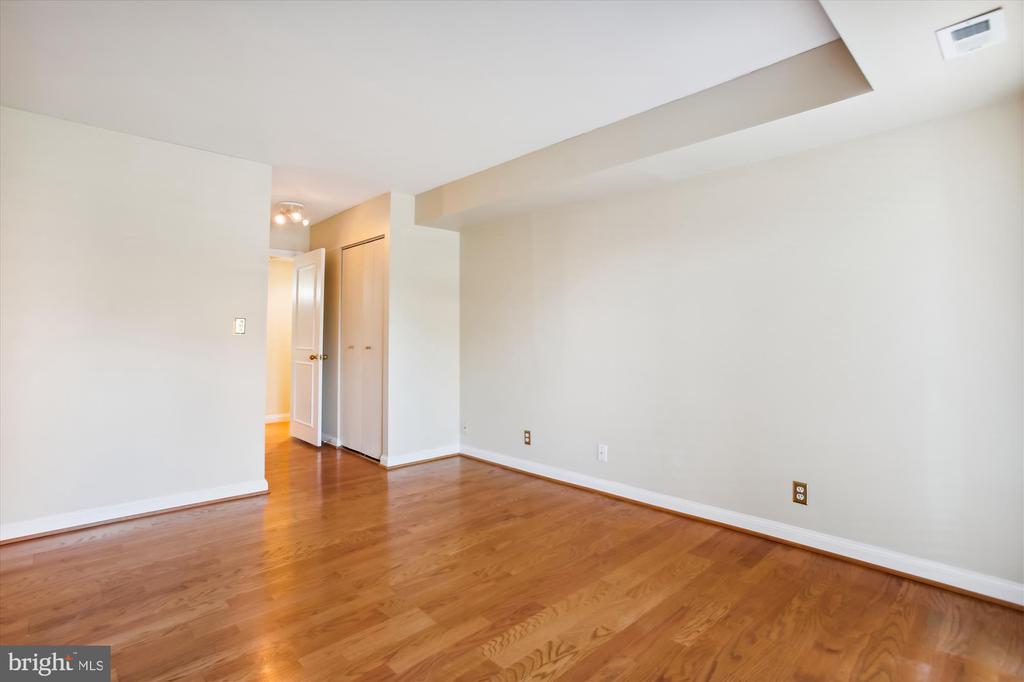 1250 S WASHINGTON STREET 120
