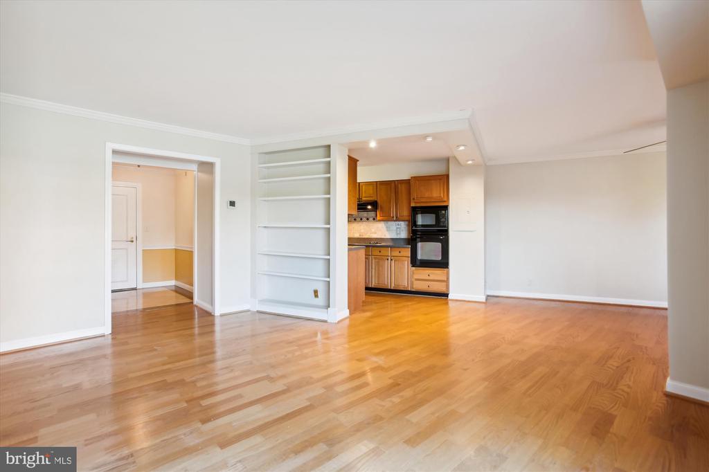 1250 S WASHINGTON STREET 120