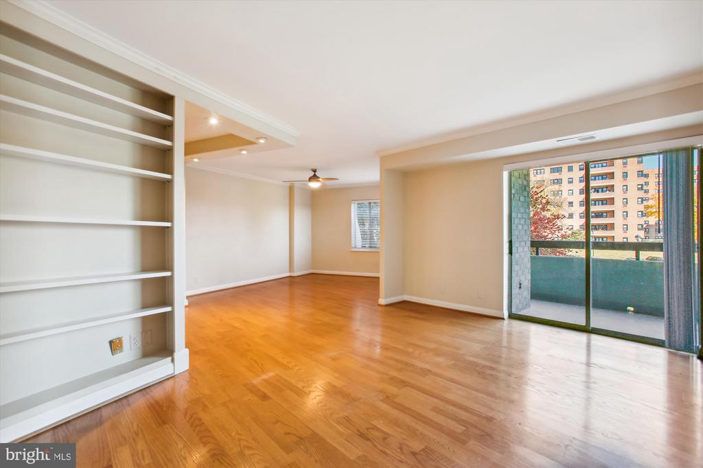 1250 S WASHINGTON STREET 120