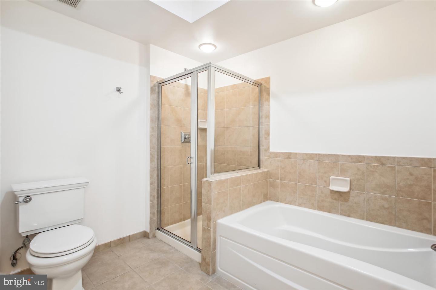 1115 CAMERON ST #205