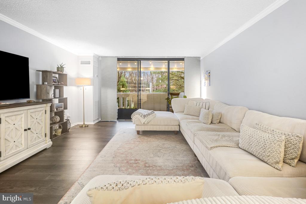 6101 EDSALL ROAD 304