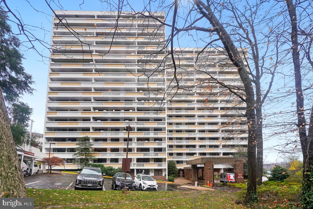 6101 EDSALL ROAD 304