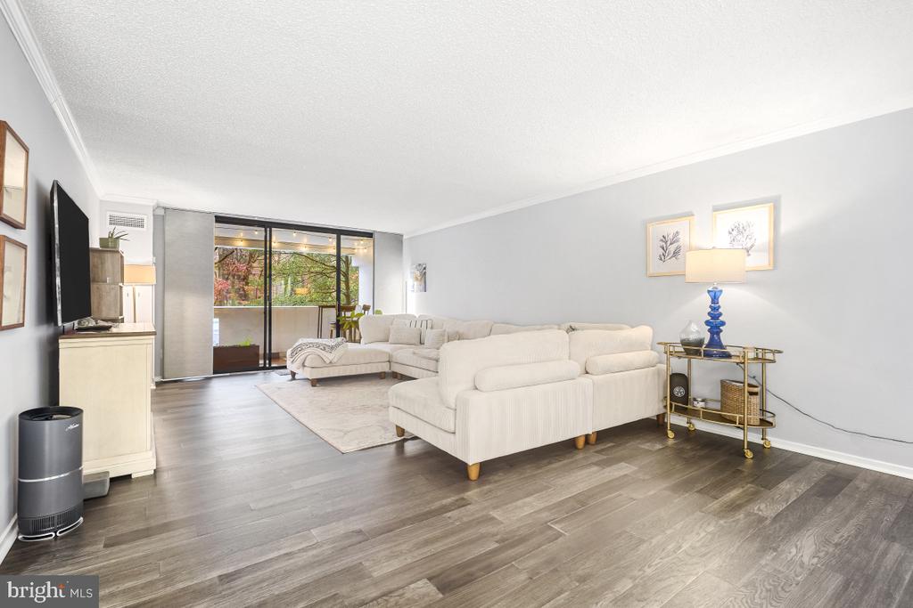 6101 EDSALL ROAD 304