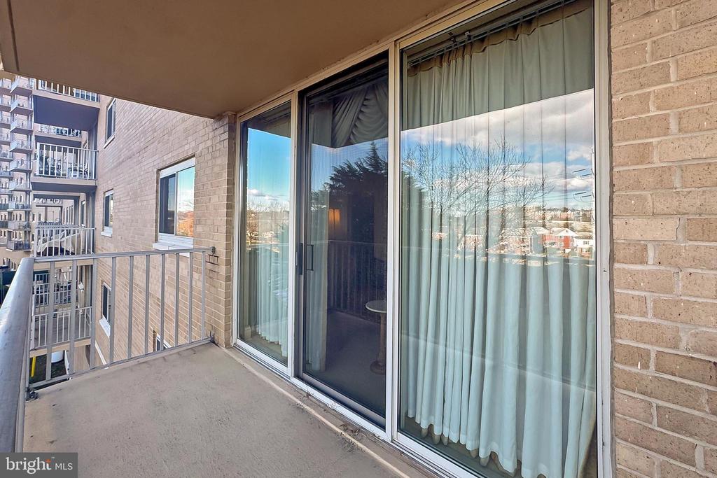 1225 MARTHA CUSTIS DRIVE 315